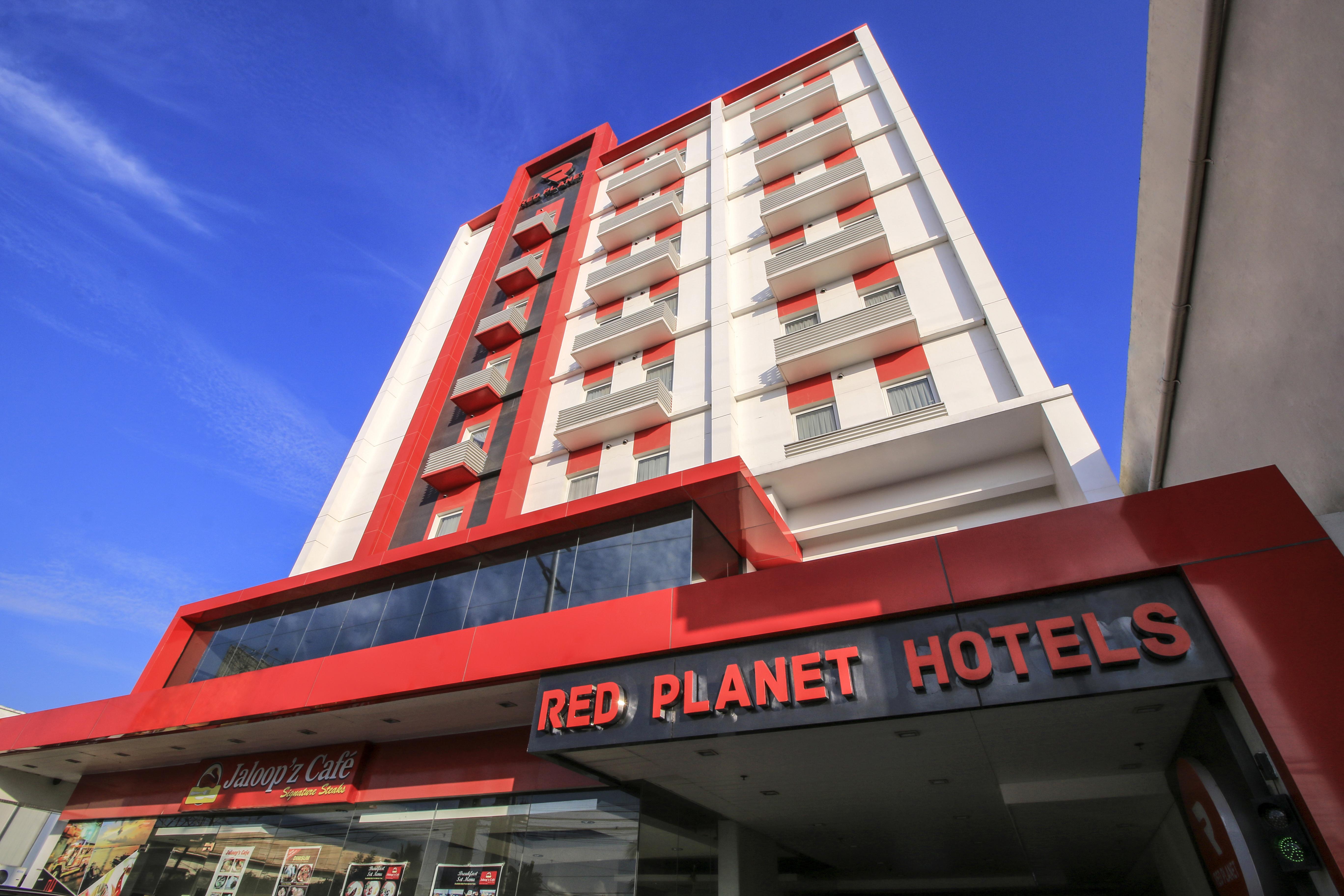 Hotel Red Planet Davao City Extérieur photo