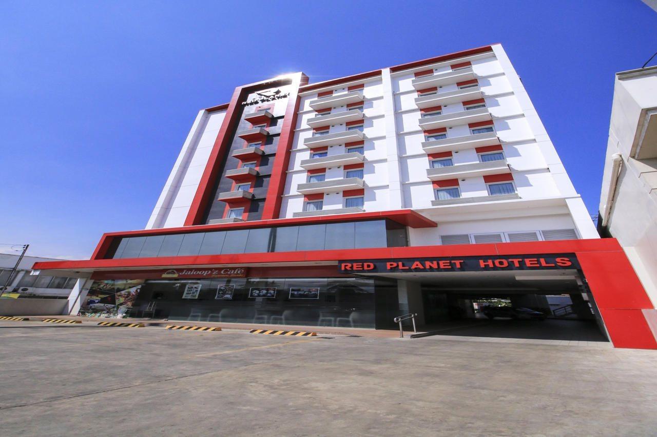 Hotel Red Planet Davao City Extérieur photo